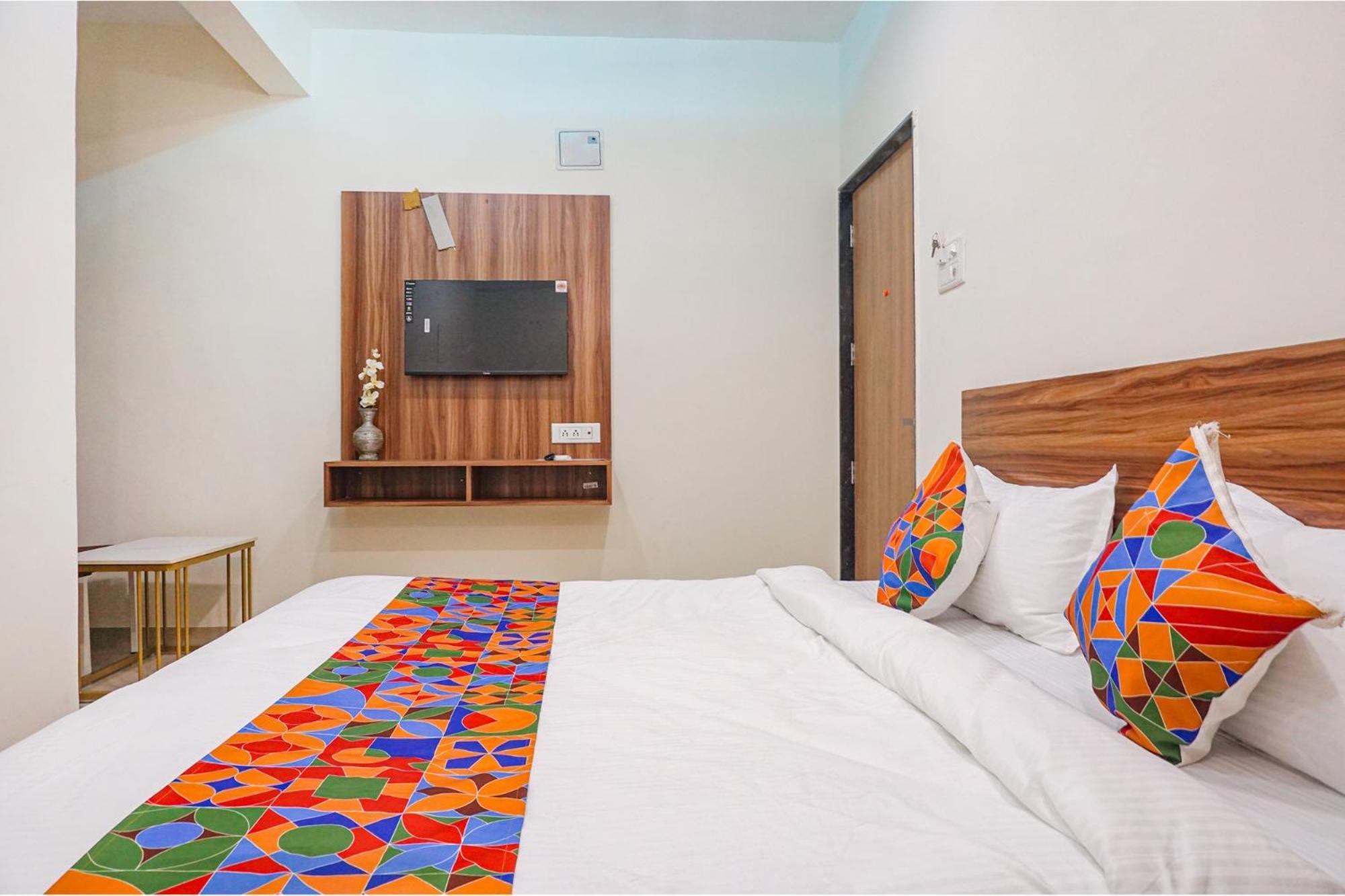 Fabhotel Mantra